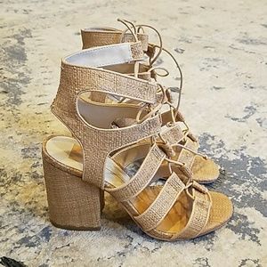 Dolce Vita Eva Raffia Heel